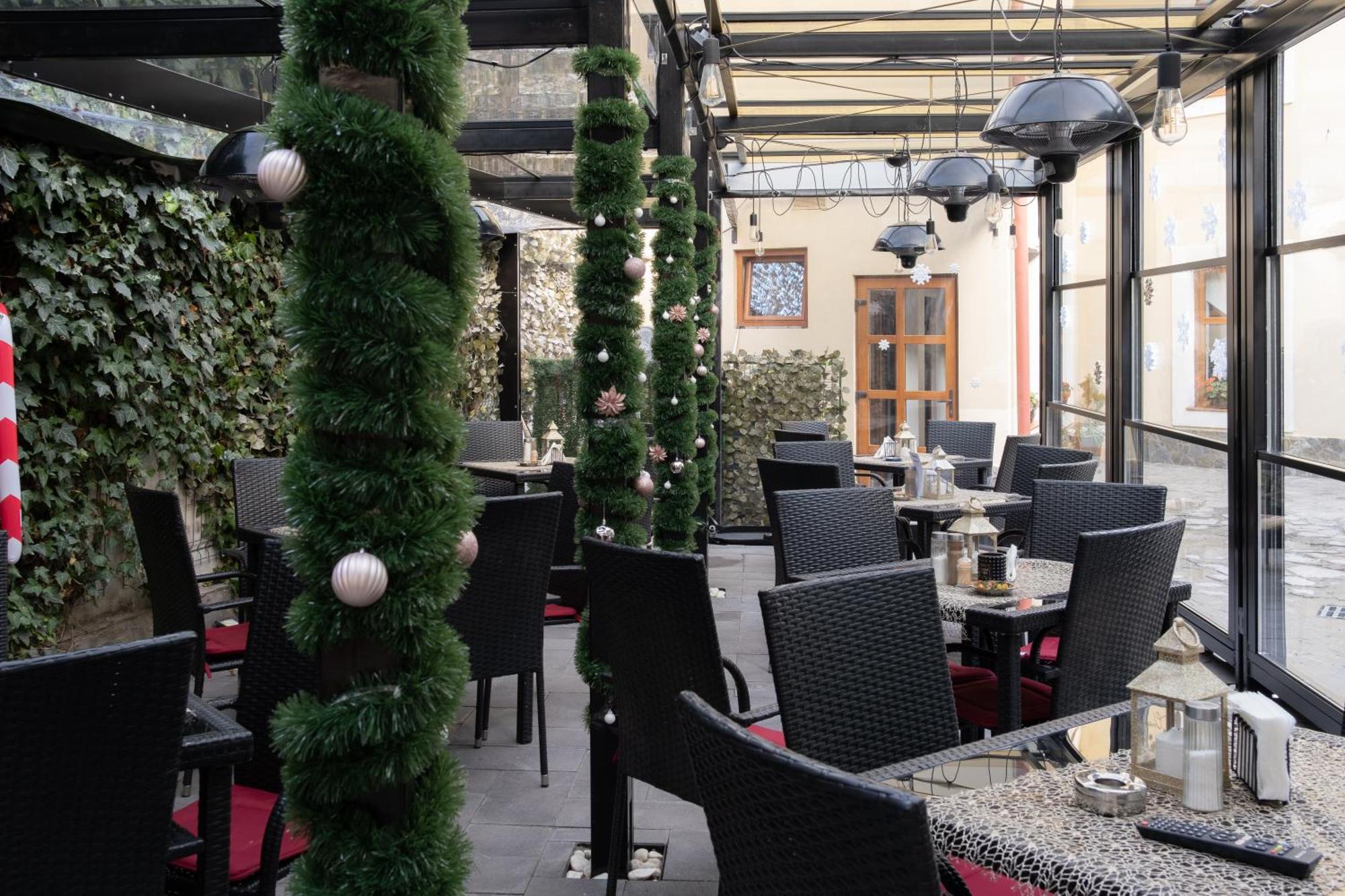 Hotel Marabella Sibiu Exterior photo