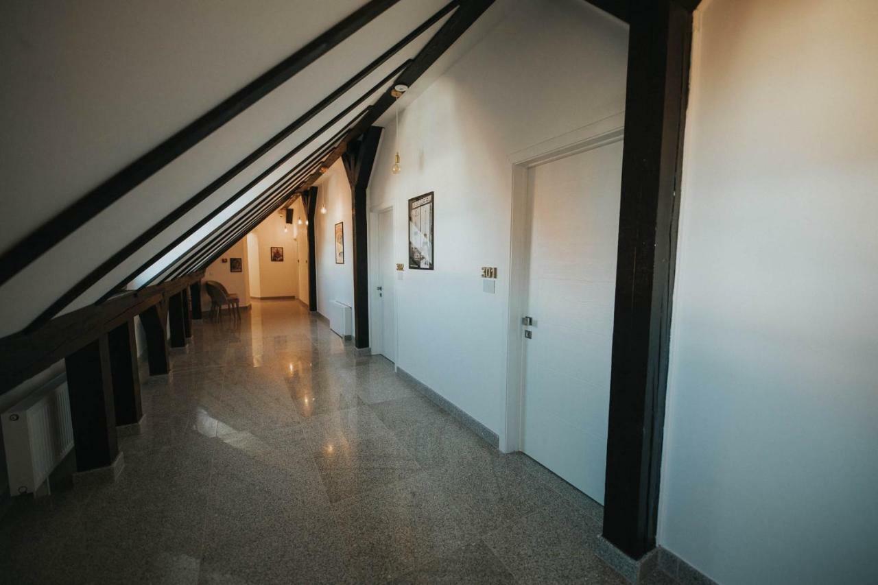Hotel Marabella Sibiu Exterior photo