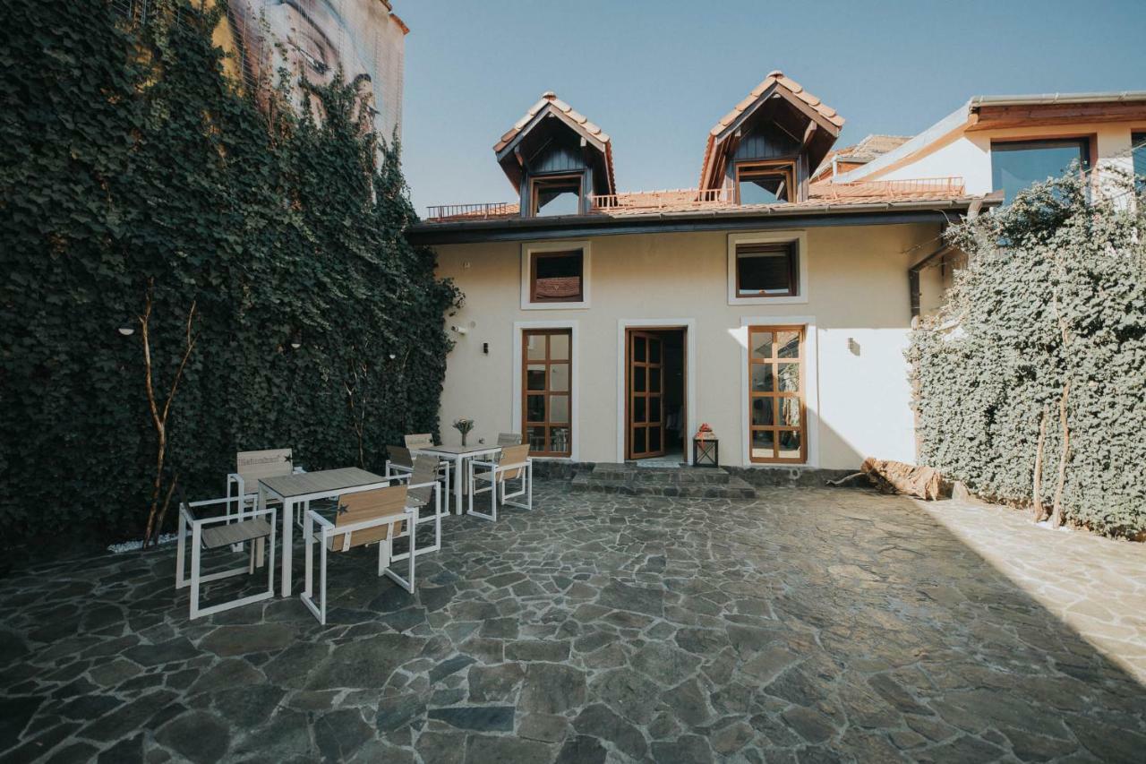 Hotel Marabella Sibiu Exterior photo